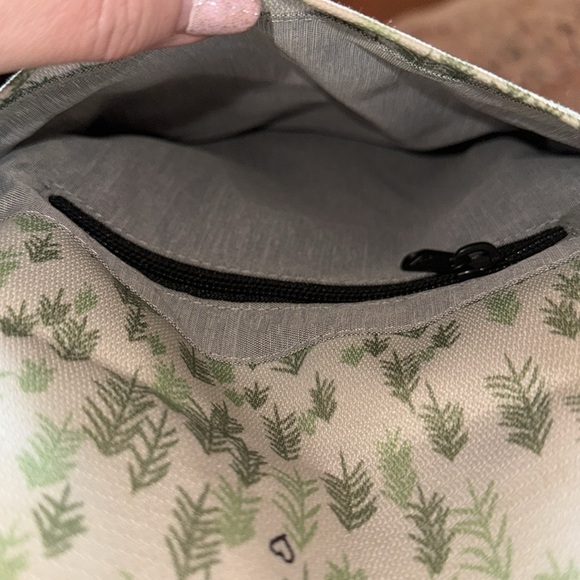 GUC Sherpani Pica Cross Body Bag - Picture 6 of 6